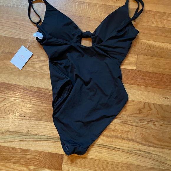 Andie Swim Black Santorini 1 Piece -size M. NWT - Picture 4 of 5